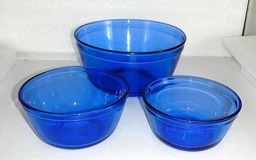 Lot 3 Anchor Hocking Vtg Cobalt Blue Mixing Bowls 4 qt, 1.5 qt, 1 qt