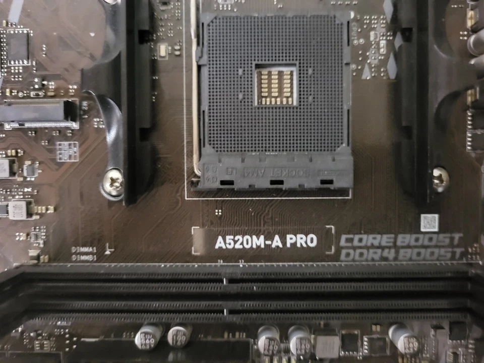 *** Carte mère MSI A520M-A PRO socket AM4 Micro ATX + IO Shield - Photo 3/4