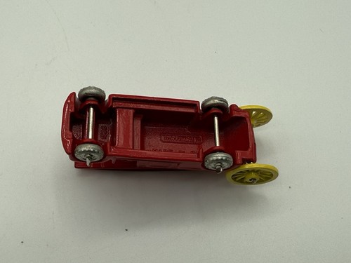 Vintage 1988 Matchbox Fire Truck-Moko Lesney- No. 9 - Made in China - Picture 4 of 4