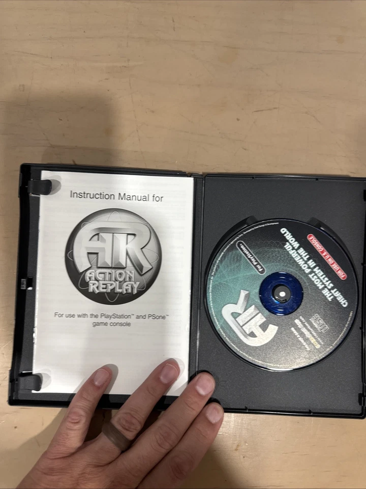 Action Replay For PSX & PSone PlayStation 1 and 2 Complete CIB No Memory Card - Image 2 of 4