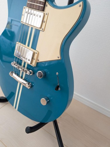 YAMAHA REVSTAR RSE20 SWB Electric Guitar W/Gig Bag Shipping From Japan - Picture 19 of 19
