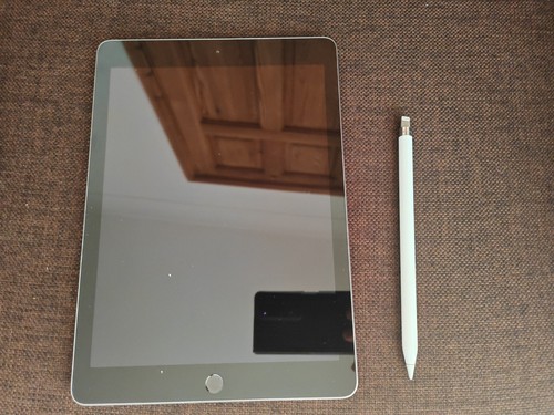 Apple iPad 6 GENERATION 32GB, Wi-Fi, Silver WIFI, Genuine Apple Pencil ✅ - Picture 5 of 14