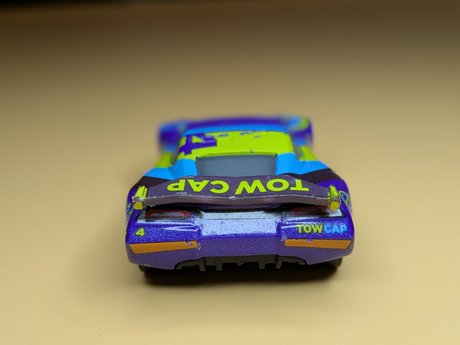 Foto 7 di 9