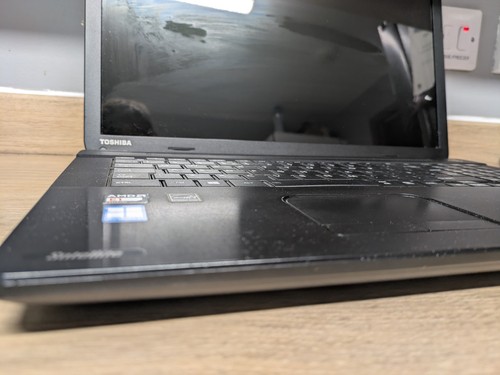 FAST WINDOWS 11 LAPTOP 16GB RAM 17.3IN SCREEN 1TB SSD MS OFFICE AND MORE TOSHIBA - Picture 17 of 22