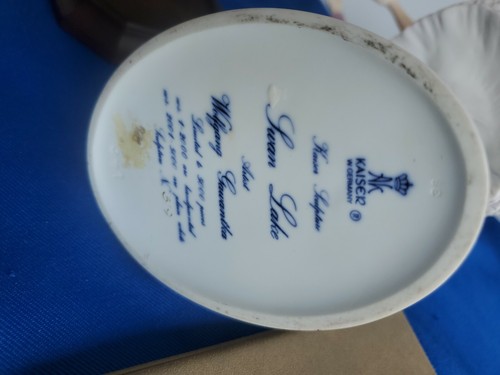 Vintage Kaiser Porcelain  Couple Dancing l  it's was a displayed  great  - Picture 9 of 12