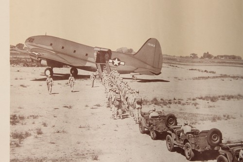 RARO Póster Original Segunda Guerra Mundial Era Curtiss Commando C46 Transporte de Carga Marina de los Estados Unidos   - Imagen 9 de 10