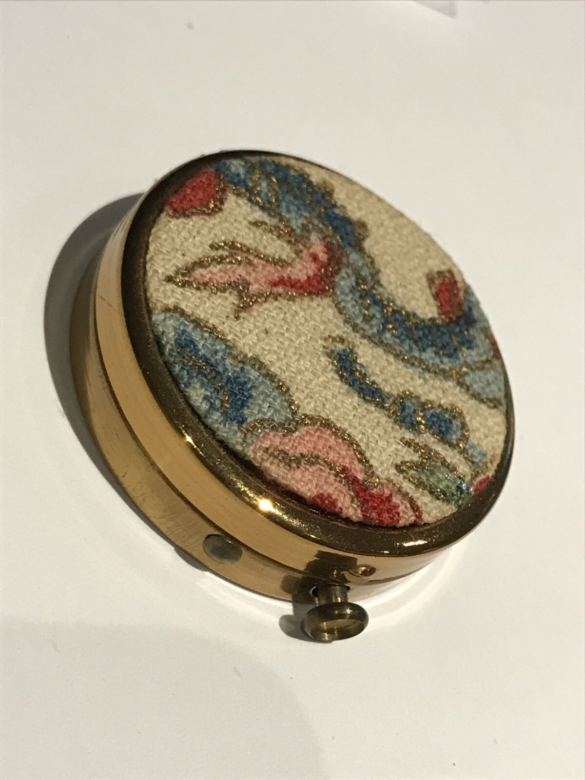 Picture 2 of 8