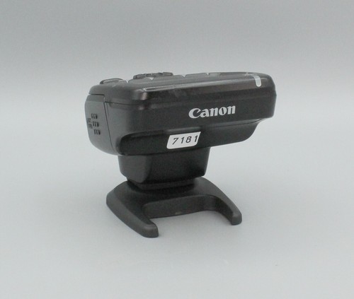 Canon Speedlite Transmitter ST-E3-RT with pouch case (7181) - Picture 1 of 6