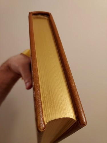Oxford University Press Michel de Montaigne Selected Essays RARE MINT Leather - Picture 6 of 15