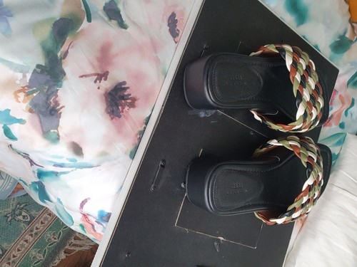 Asos Design cream, black, brown and green flatforms New Size 6 - Picture 6 of 6