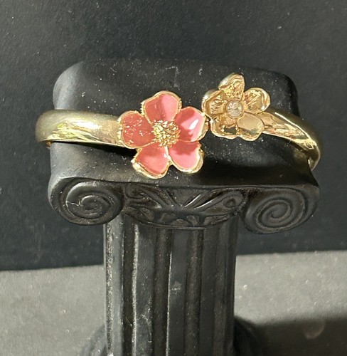 Stunning Gold Tone Clamper  Bracelet Flowers Enameled Rhinestone EUC - Picture 1 of 15