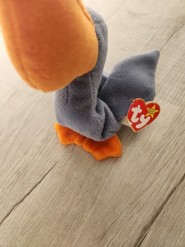 ORIGINAL TY VR SCOOP THE PELICAN BEANIE BABY GOOD CONDITION W/ ERRORS TAG - Picture 2 of 7