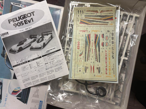 Gunze Sangyo 1/24 Peugeot 905 EV1 Race Car Model Kit Vintage Japan Plastic Rare - Picture 2 of 13
