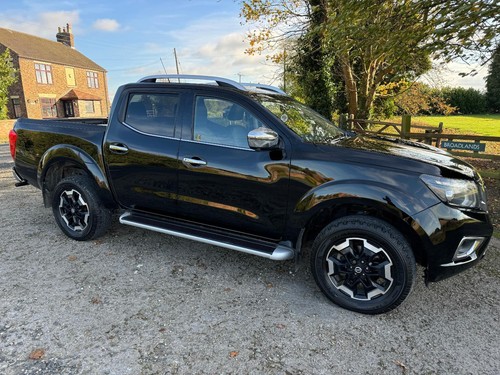 2020 20 plate Nissan Navara 2.3 DCi TEKNA Auto - Picture 4 of 19