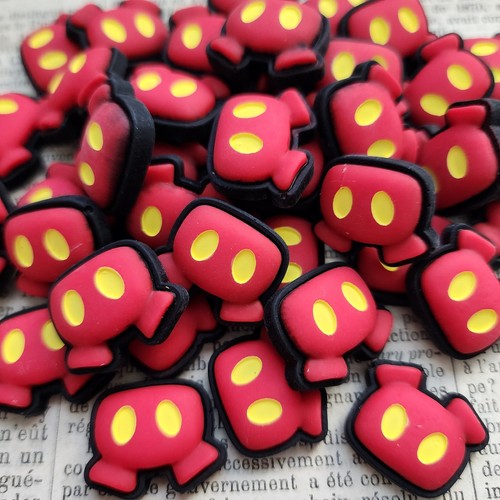 5pc Mickey's Shorts Resin Flatback Cabochons - Findings - Jewlery DIY - Picture 3 of 3