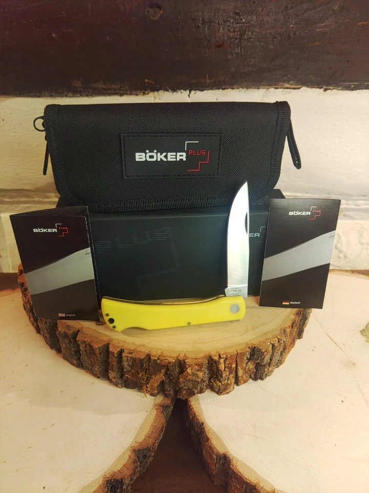 Cuchillo Plegable Boker Plus Rangebuster Mango Amarillo Nuevo 01BO172 Foto 2 de 4