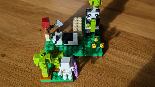 LEGO Minecraft: Das Pandahaus (21245) / The Panda Haven - Bild 5 von 11