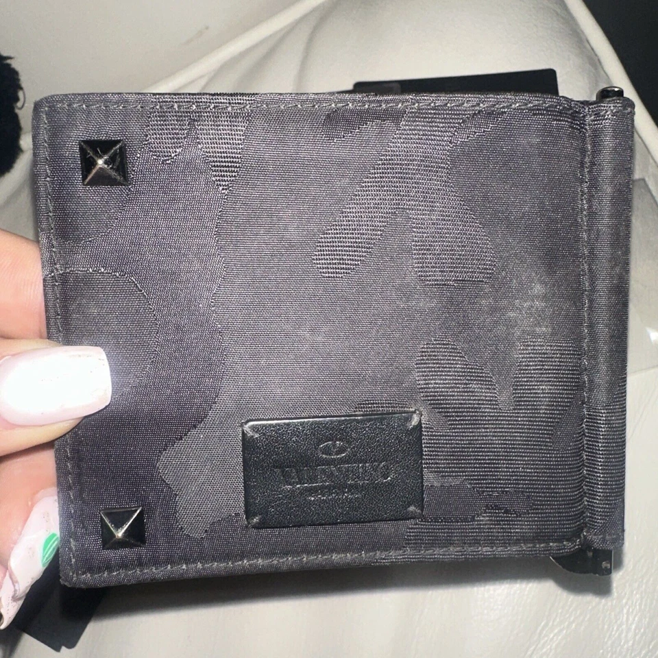 Подлинный VALENTINO рок запонки камуфляж нейлона деньги зажим складного бумажника/4AG0617 - Изображение 2 из 4
