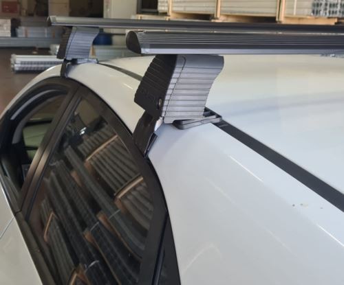 Bare Roof Rack Cross Bars Set for PEUGEOT 307 5 Door 01-09 Black Color - Picture 6 of 9