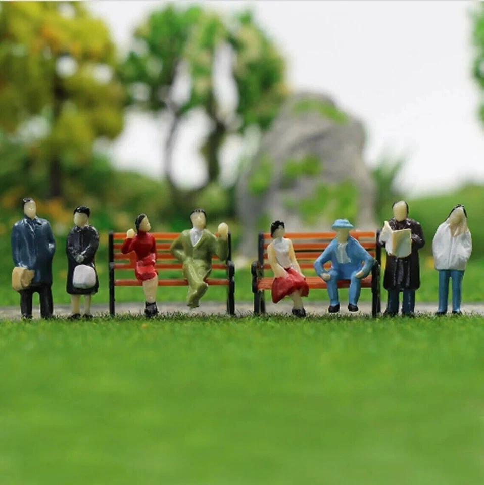 Figuren stehend sitzend je 12 Stehende und 12 Sitzende 1:87 H0 24 Stück F2 - Bild 4 von 4