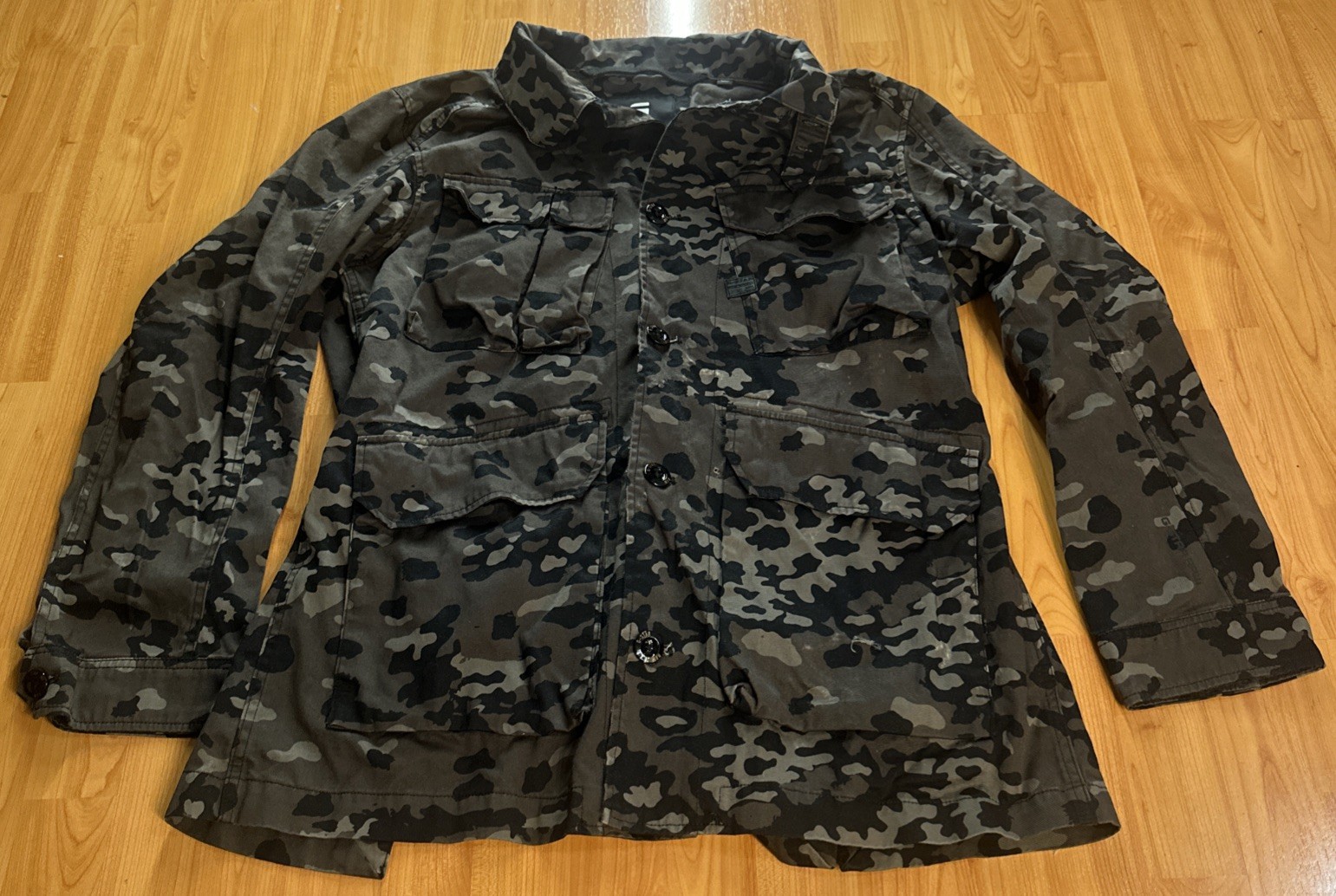 Picture 2 of 15