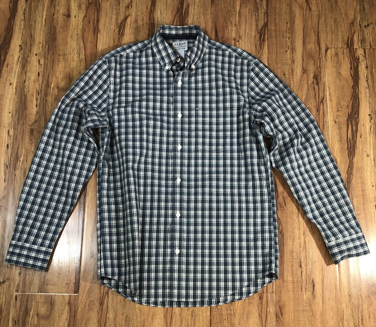 L.L. Bean Mens Size S Reg Slightly Fitted Slate Blue Plaid Long 