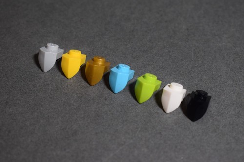 Lego 15070 Modified Tooth Plate Pack of 16 - Picture 1 of 5