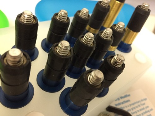 Tour Lock Pro (BLUE)14-pc Full Set(10-14g,2-16g,1-25g,1-30g)w/Tools&Manual - Picture 7 of 12