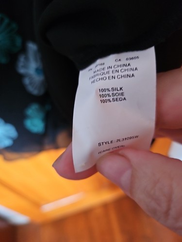 Karen Kane Lifestyle Skirt  Size 18W 100% Silk Lined Black Embroidered NWOT  - Picture 5 of 10