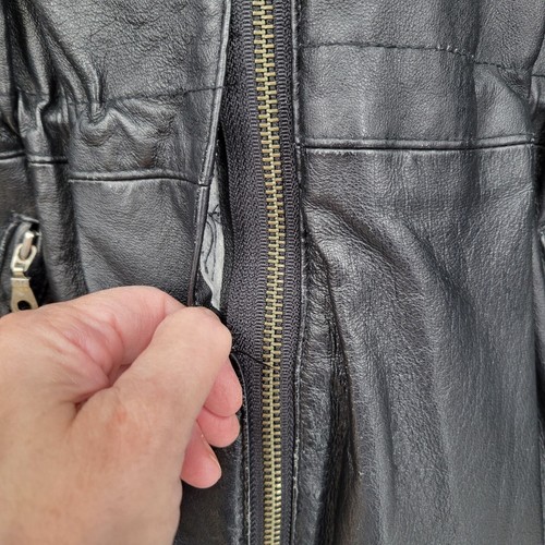 Leather Limited Black Leather Size M Faux Fur Trimmed Mens Jacket Zipper FLAW - Picture 5 of 10