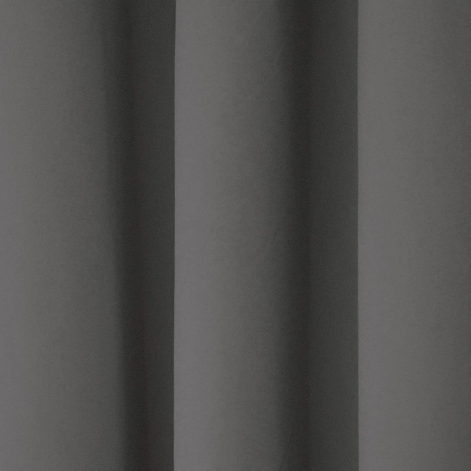 Panel Cortina Microfibra Humo Thermaback Eclipse Negro Ojal 42" x 63" Foto 2 de 4