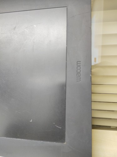 Wacom Intuos 5 Touch Medium Tablet (PTH-650) NO PEN *USED - WORKING* - Picture 5 of 12