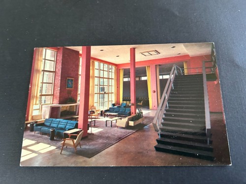 lounge-vandenberg-hall-keesler-afb-air-force-base-mississippi-postcard