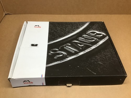 Staub Cast Iron 12-inch Square Grill Pan - Graphite Grey - Picture 6 of 7