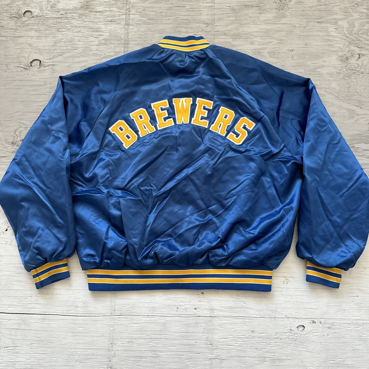 MLB 古着　Milwaukee Brewers プルオーバージャケット Majestic(マジェスティック) / Brewers/ブルワーズ/MLB/プル