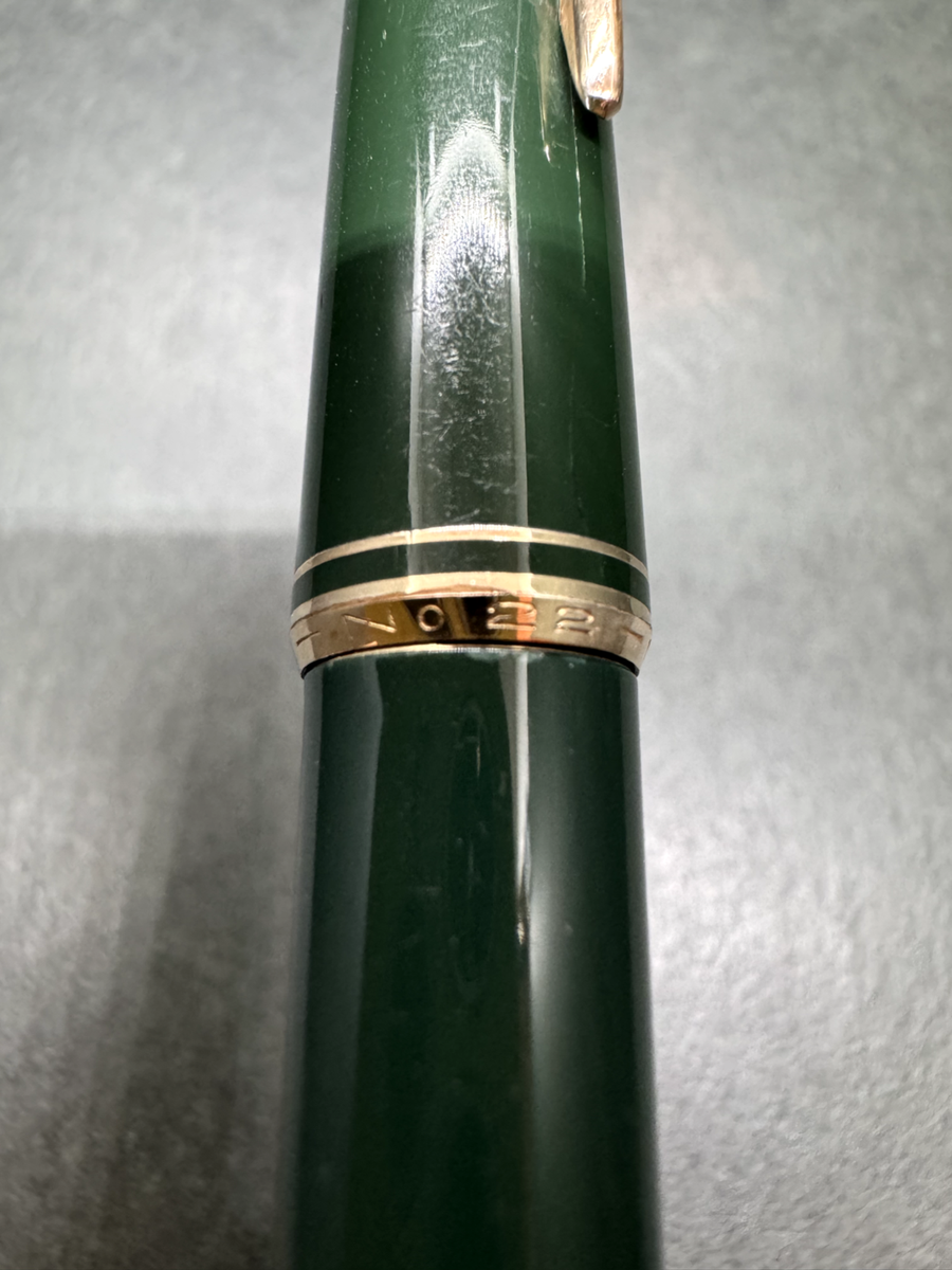 MONTBLANC No.22 Green-Moss GT Vintage Piston-filler Fountain Pen
