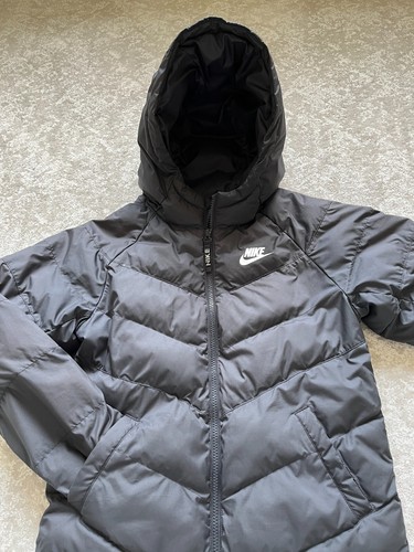 Nike Jacket Youth M Black White Swoosh Puffer Insulated Full Zip Coat Boys - Picture 2 of 9