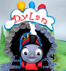 Edible Thomas The Tank Engine Train Cake Topper Set Decoration