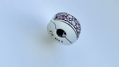 Pandora Charm Clip Rosafarbener Pavé-Glanz 925 Silber 791817PCZ Neu - Bild 5 von 13