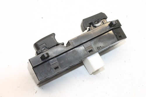 HYUNDAI SANTA FÉ MK2 CM Electric Window Control Switch 371510 2008 RHD - Picture 4 of 5