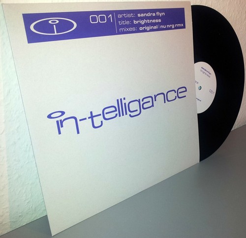 Sandra Flyn - Brightness 12" Vinyl incl NuNrG Remix - In-Telligance001 NEW + RAR - Bild 6 von 8