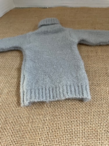 Tonner 17" Vinyl MATT Doll Gray long Sleeve pull-over turtle-neck Soft SWEATER - Picture 10 of 11