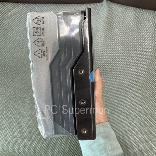 MSI Geforce RTX 4090 GAMING X SLIM (No Core, No VRAM) With Box (FOR PARTS) - Picture 10 of 11