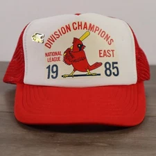 1985 St. Louis Cardinal Trucker Hat Division Chamions World Series Pin Red Cap