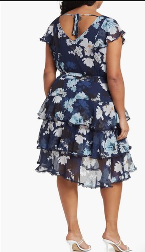City Chic Navy Orchid V-Neck Short Sleeve Floral Print Dress NWT size XL/22 - Picture 2 of 5