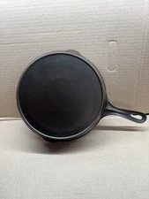vollrath cast iron skillet 8