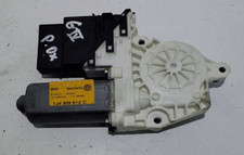 Heckscheibenmotor. Rechts VOLKSWAGEN GOLF (1J) 1.8 20V Turbo (110Kw)GTI