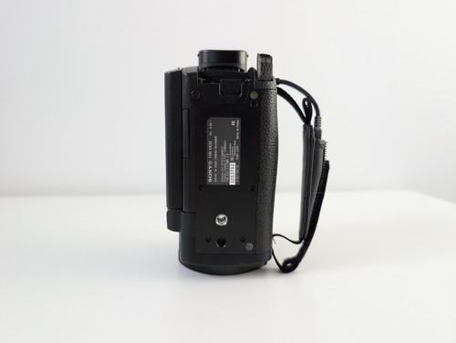 Sony Handycam FDR-AX33 / 20.6MP / 4K Video Camera Recorder w/ 1 Battery/ Charger - Picture 14 of 17