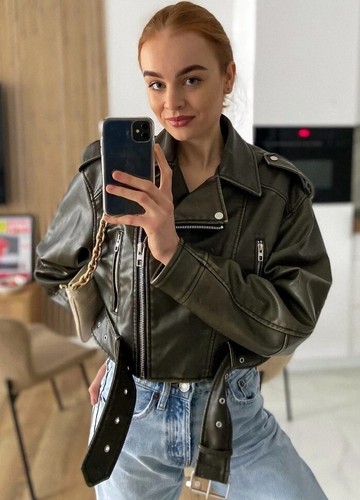 CHAQUETA MOTERA ZARA MOLLY MAE 2025 DE GRAN TAMAÑO CON CINTURÓN CAQUI CARBÓN IMITACIÓN CUERO M - Imagen 21 de 24