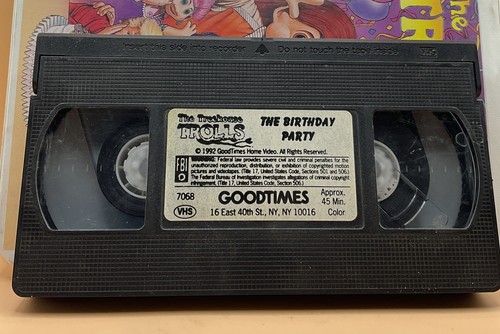 Treehouse Trolls Birthday Day VHS 1992 Clamshell **Buy 2 Get 1 Free** - Picture 3 of 3